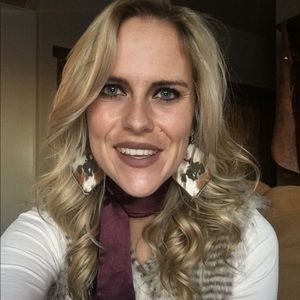 Meet your Posher, Allison